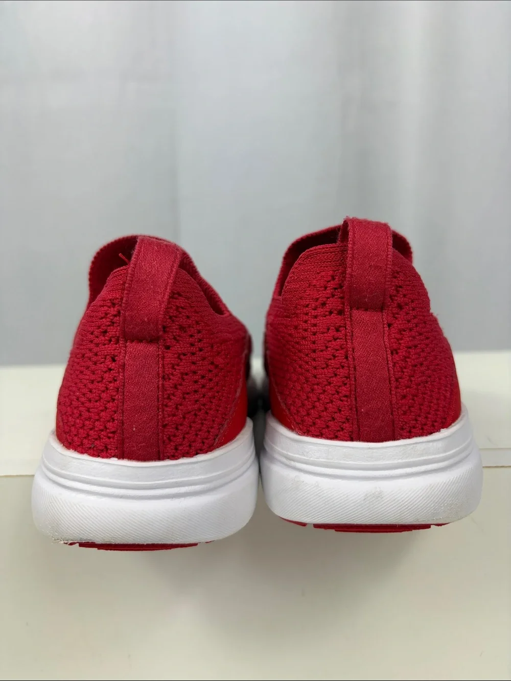 APL Kid's TechLoom Bliss in Red/White.